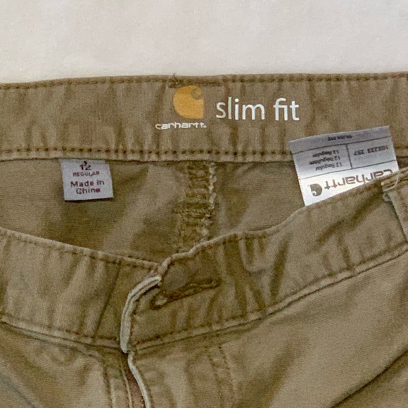 Women’s Carhartt Slim Fit Tan Cargo Work Pants - Picture 2 of 6